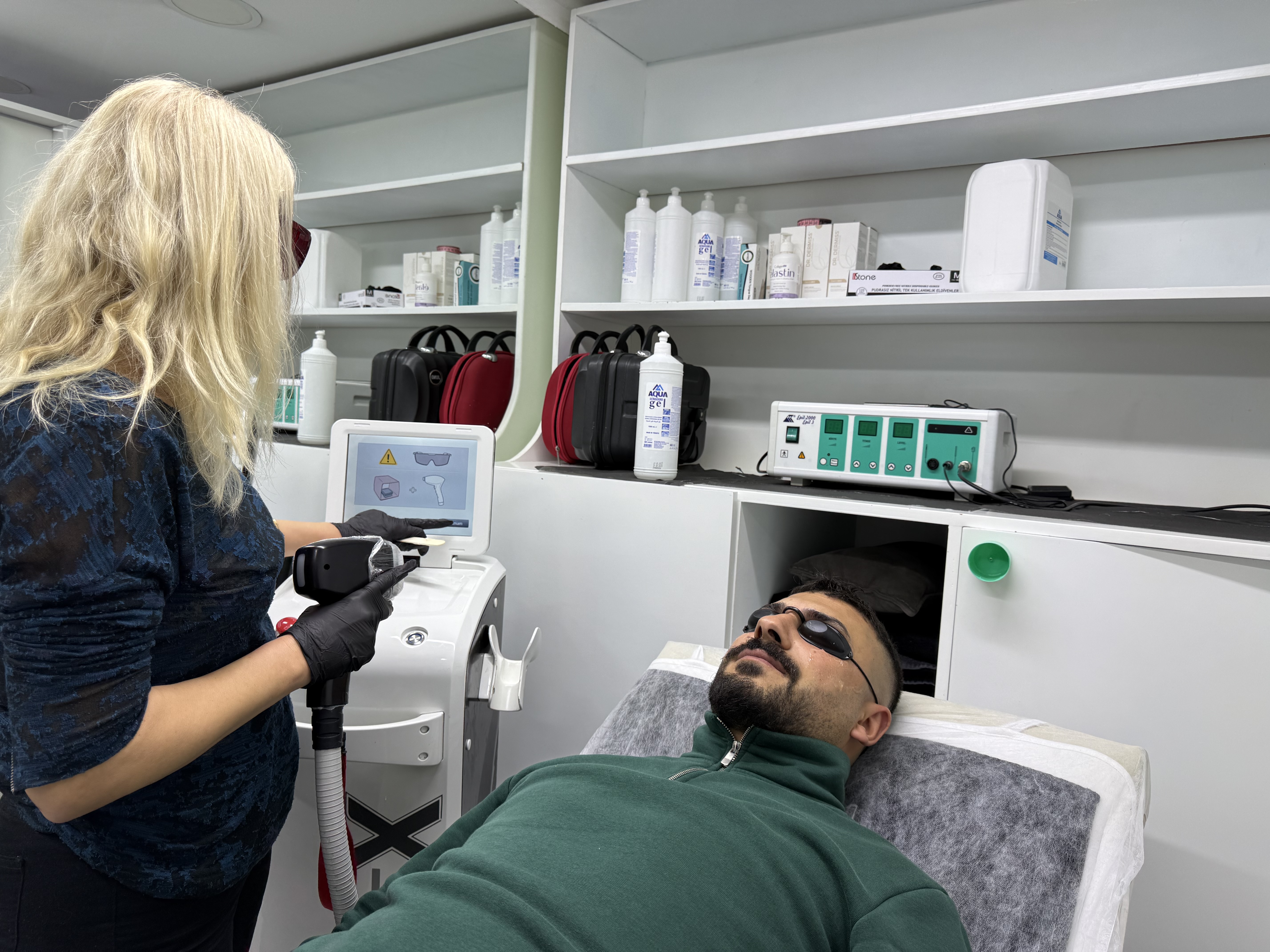 Erkek lazer epilasyon uygulaması